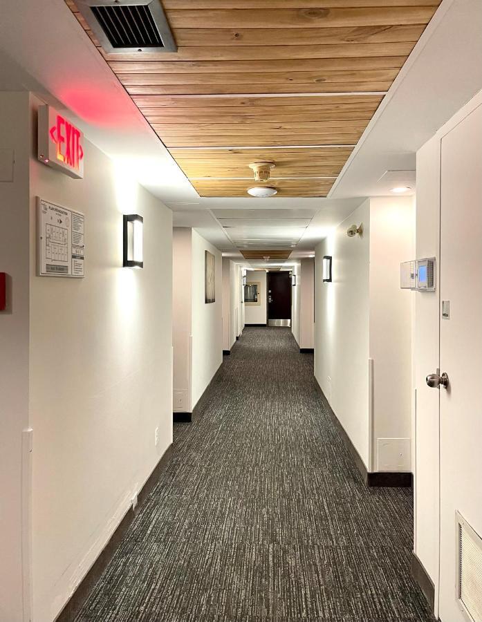 Auberge De La Gare Gatineau Bagian luar foto