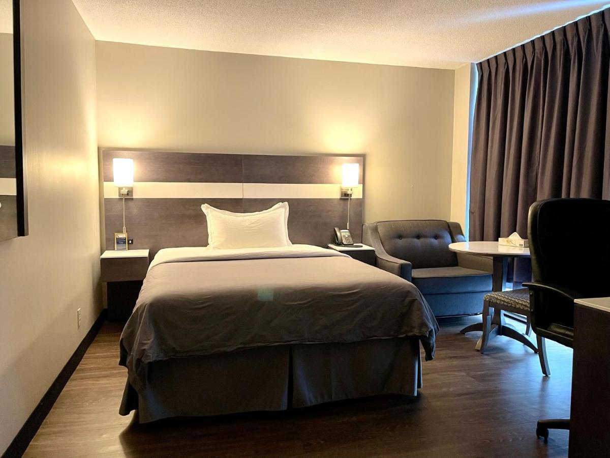 Auberge De La Gare Gatineau Bagian luar foto