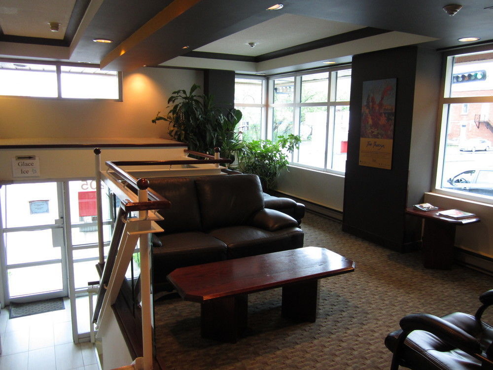Auberge De La Gare Gatineau Bagian luar foto