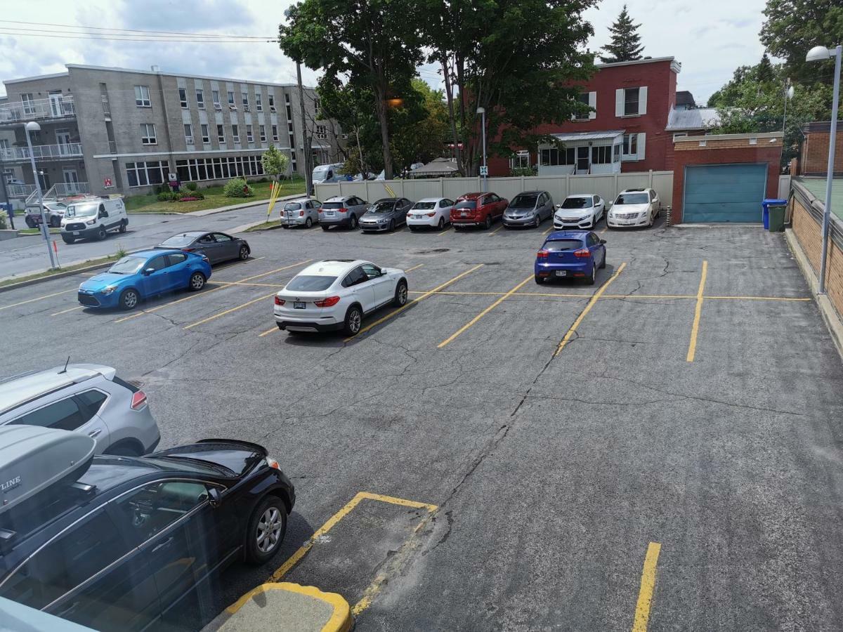 Auberge De La Gare Gatineau Bagian luar foto